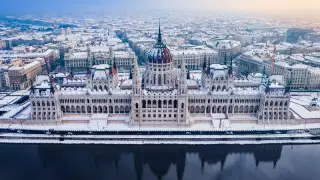 Венгрияда туристер үшін жаңа ережелер енгізілді