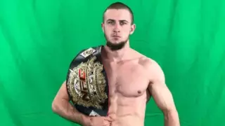 "Енді қазақтармен айқаспаймын". ММА чемпионы титулын қорғағаннан кейін мәлімдеме жасады