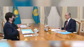 Тоқаевқа пандемиямен күреске бөлінген қаражаттың жұмсалуы туралы есеп берілді