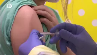 Германияда балаларға қателесіп басқа вакцина салынған