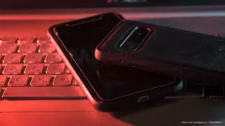 Мобильді аударымдарды реттеу: Тоқаев заңға қол қойды