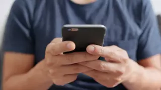 "Телефонына тыным жоқ". Алматы мен Нұр-Сұлтанда жалған пәтерлерді жалға берген ер адам ұсталды