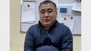 Алматыда тұрғындарға "кедендік рәсімдеу" қызметін ұсынған алаяқ ұсталды