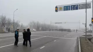 Демонстранттардың жаңа тобы. "Алматы Арена" маңында жағдай қандай?