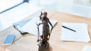 Тәртіпсіздіктен зардап шеккендерге көмектесетін адвокаттардың сенім телефондары жарияланды