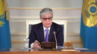 Президент Тоқаев қатысатын Мәжіліс отырысы басталды
