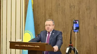 Ақтөбе облысының әкімі ереуілшілерге неге шықпағанын айтты