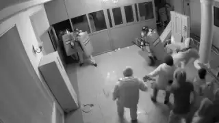 Желіде Ақтөбе облысы әкімдігін басып алу сәтінің видеосы пайда болды