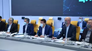 Премьер-министр бизнеске келтірілген залалды өтеу жұмыстарын жеделдетуді тапсырды