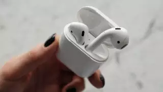 AirPods-та жаңа функция пайда болуы мүмкін