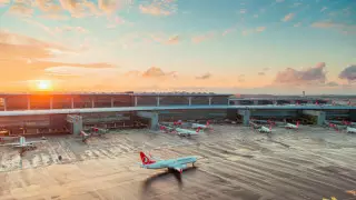 Еуропадағы 2021 жылы көп адам тасымалдаған әуежай аталды