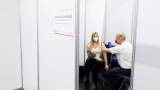 Аустрияда COVID-19-ға қарсы міндетті вакцинация ресми түрде енгізілді