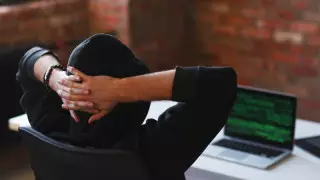 Америкалық хакер жалғыз өзі Солтүстік Кореяда интернетті өшіріп тастаған