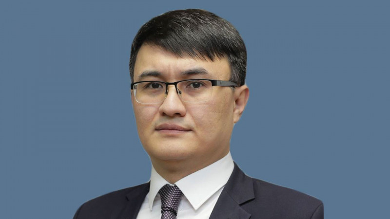 Азамат Жолманов. Фото: Мемлекеттік қызмет істері жөніндегі агенттіктен