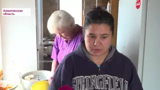 Алматы облысының тұрғыны сегіз зейнеткер мен мүгедекті қамқорлығына алды