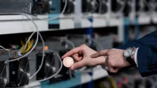 Оларды шақырған жоқпыз - министр Қазақстандағы майнерлер туралы