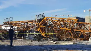 Нұр-Сұлтанда құрылыс краны құлады: ТЖМ оқиғаның мән-жайын айтты