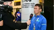 "Қазақтың Ломаченкосы" Еуропа чемпионын нокдаунға түсіріп кіші ӘЧ финалына шықты