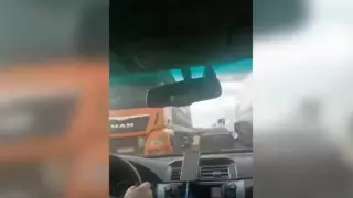 Қазақстандықтардың Украинадан эвакуациялануы: жолаушылар отырған автобус Польша шекарасынан өтті