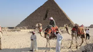 Операторлар Мысырдың қонақүйлерінде қалып қойған туристердің тұру ақысын төлейді