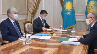 Пірматов валюта нарығындағы ахуал туралы Тоқаевқа есеп берді