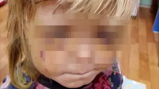 "Ағасы ұрып-соққан". Өскеменде маугли қыздар табылды