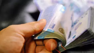 Әлеуметтік желіде ақтөбелік тұрғынды алдап, ақшасын жымқырған ер адам ұсталды