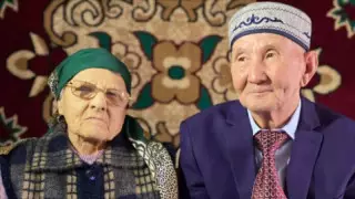 "Өзі 80-де, жұбайы 75-те". Шымкентте қариялар қарттар үйінде үйлену тойын өткізді