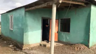 Жаңбырдан баспанасы қираған шымкенттік жалғызбасты анаға уақытша үй берілді