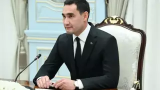Түрікменстанның жаңа президенті үкіметті отставкаға жіберді
