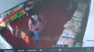 Қарағанды облысында балаларды ұрды деп айыпталған тәрбиеші жұмыстан босатылды