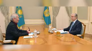 Президент Тоқаев жазушы Смағұл Елубайды қабылдады