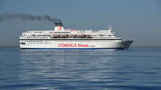 Францияда туристер паромы украиналық босқындар үшін қонақүйге айналды