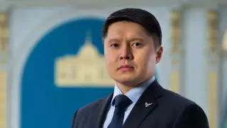 Данияр Есин Қауіпсіздік кеңесіндегі қызметінен босатылды