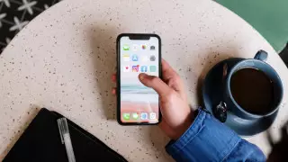 Әлеуметтік желілер бұғатталмайды - Умаров кибербуллинг заң жобасы туралы