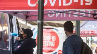 АҚШ алғашқы COVID-19 тыныс алу сынамасын мақұлдады