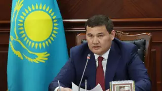 Қызылорда облысының жаңа әкімі кеңесшілерден бас тартты