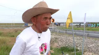 Қазақстанды жаяу аралауға шыққан 72 жастағы ақсақал ең қиын сынақ туралы айтты