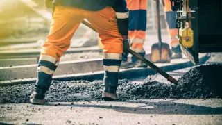 Досаев жол сапасына наразы алматылықтарға жауап берді