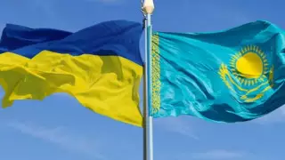 Қазақстан мен Украина СІМ басшылары телефон арқылы сөйлесті