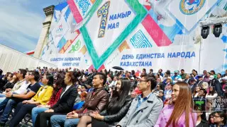 Тоқаев қазақстандықтарды Бірлік күнімен құттықтады