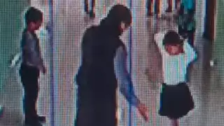 Орыс әйелінің кеуделі фотосы