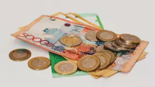 Зейнетақыны мерзімінен бұрын алу: қазақстандықтар жинаған қаражатын қайда жұмсады?