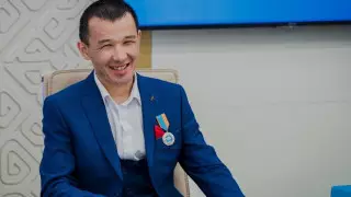 Үш жасар қызды құтқарған Сәбит Шонтақбаев Қазақстан халқына үн қатты