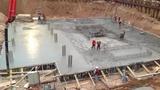 Прокуратура Алматыдағы ірі тұрғын үйлердің бірін салған мердігерді сотқа берді