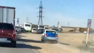 Маңғыстауда кептелістен заңсыз айналып өткен полицей жазаланды