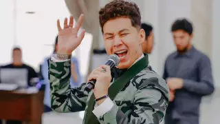 "Қандай өнеге бересіңдер?" Көрермен концертте белгілі әнші Қабдолды сынады