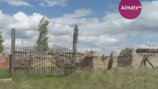 Ақмола облысында зиратты су шайып, мүрделер ашылып қалып жатыр