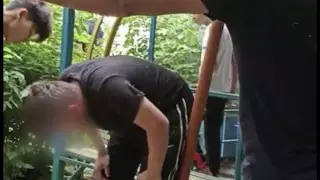 "Кешірмеймін". Шымкентте аяусыз соққыға жығылған баланың анасы кінәлілерді жазалауды сұрады