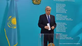 Президент Тоқаев референдумда дауыс берді